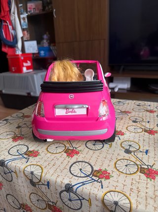 Coche Fiat 500 de Barbie