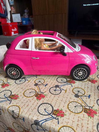 Coche Fiat 500 de Barbie