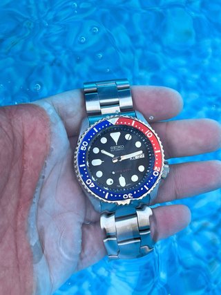 Reloj Seiko Mod SKX007 kanji