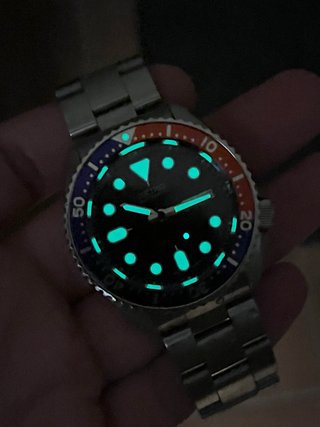Reloj Seiko Mod SKX007 kanji