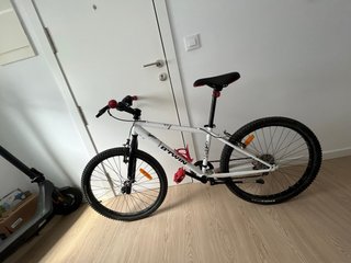 Bicicleta de Montaña Btwin Blanca