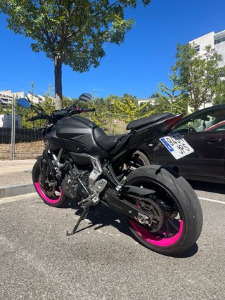 Yamaha MT 07 Naked