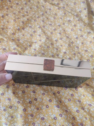 Clutch Purificación García