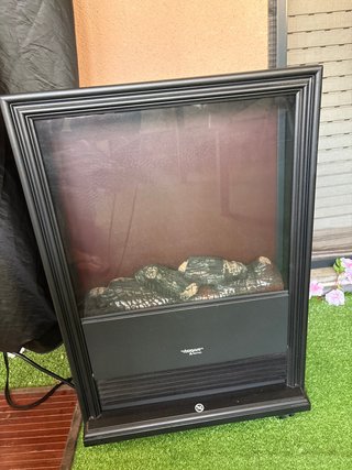 Chimenea Eléctrica Voltomat Heating Negra