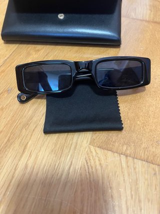 Gafas de Sol Negras Estilo Rectangular