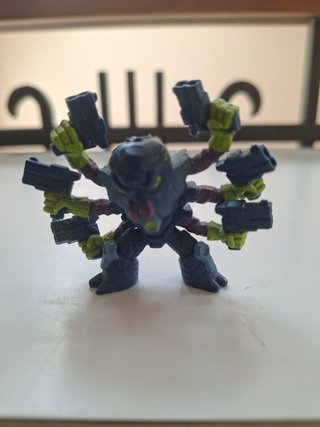 Lote de 5 Figuras Megantik Diramix