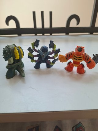 Lote de 5 Figuras Megantik Diramix