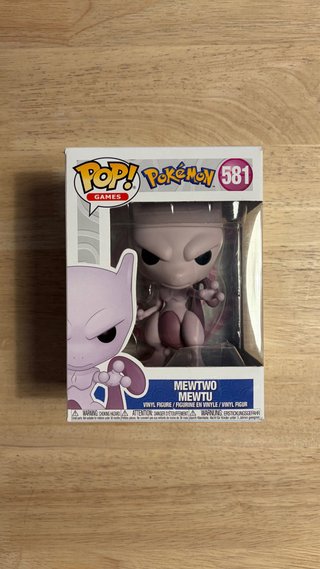 Funko Pop! Pokémon Mewtwo 581