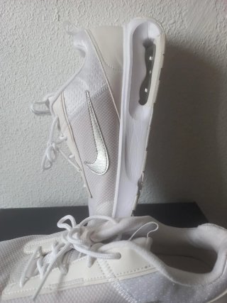 Nike Air Max Intrlk Lite Blanco Plata Talla 42
