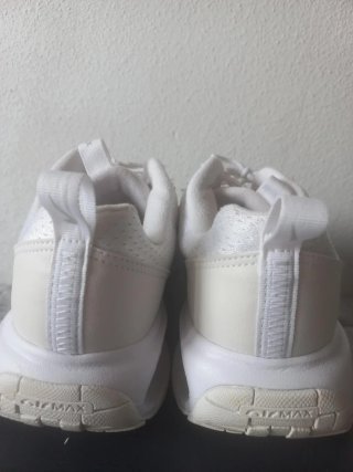 Nike Air Max Intrlk Lite Blanco Plata Talla 42