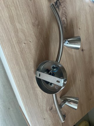 Lámpara de pared orientable alogena