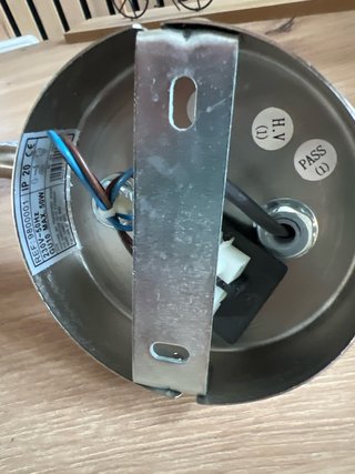 Lámpara de pared orientable alogena