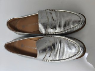 Mocasines Plateados Mustang Talla 41