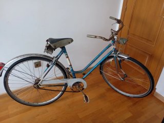 Bicicleta Clásica Azul