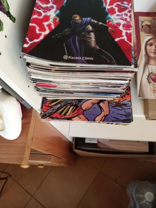 Lote de comics en buen estado varios personajes 73