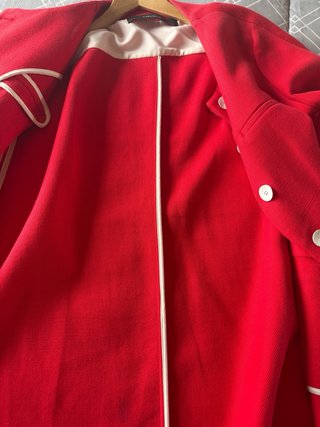 Chaqueta Roja Zara