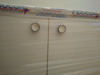 Mueble bajo con puertas
