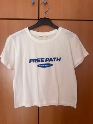 Camiseta Pull&Bear Blanca Estampada Talla S