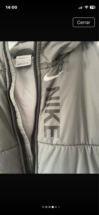 Chaquetón Nike Gris