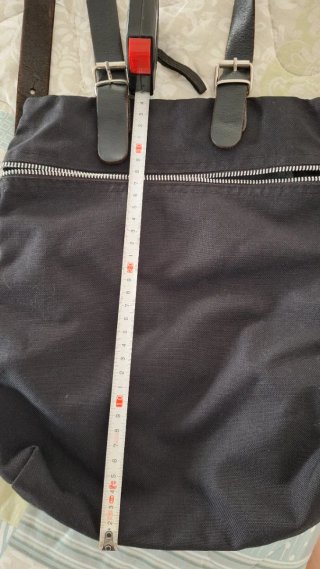Mochila negra loneta