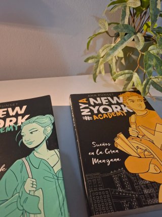 Lote de 2 libros New York Academy.