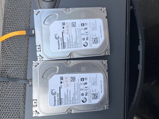 2 Discos Duros Seagate 1000GB