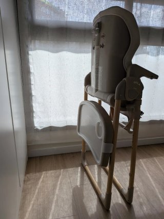 Trona Jané Mila Reclinable (muy bien cuidada)