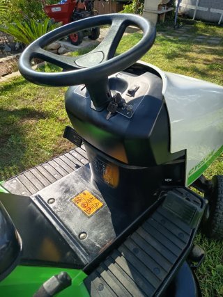 Tractor cortacésped Viking CYCLON / Stihl