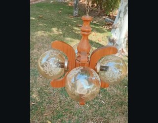 Lámpara Vintage de Madera y Cristal