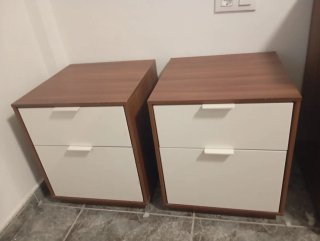 Set de 2 Mesitas de Noche