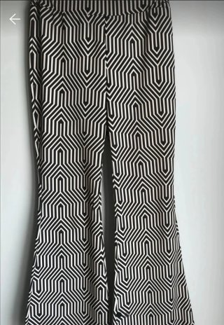 Pantalón con Estampado Geométrico