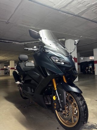Yamaha TMAX 560 Tech MAX