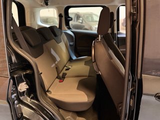 FORD TOURNEO COURIER 145.000km