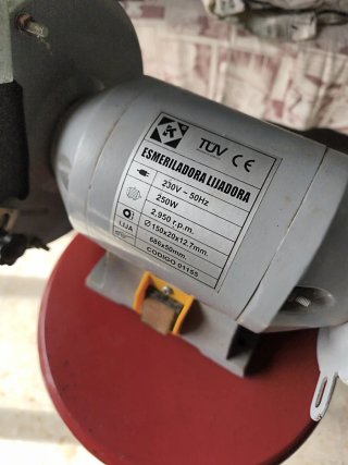 Esmeriladora Lijadora 250W
