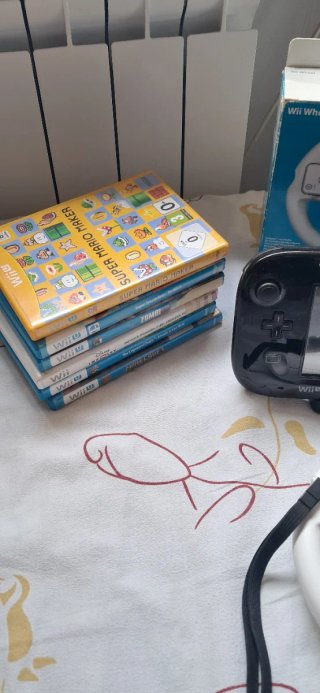 ​Pack Nintendo Wii U Negra + 7 Juegos