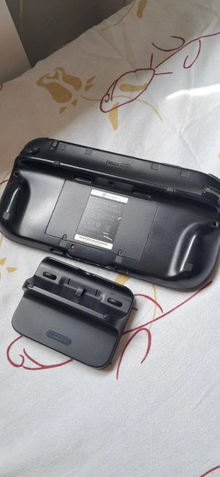 ​Pack Nintendo Wii U Negra + 7 Juegos