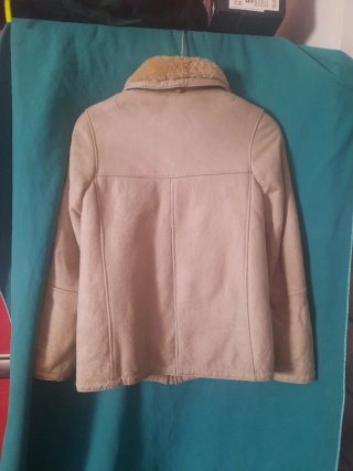 Chaquetón piel vuelta forrado borrego T. S