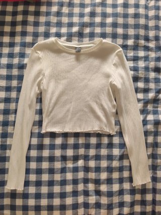 Camiseta SHEIN manga larga