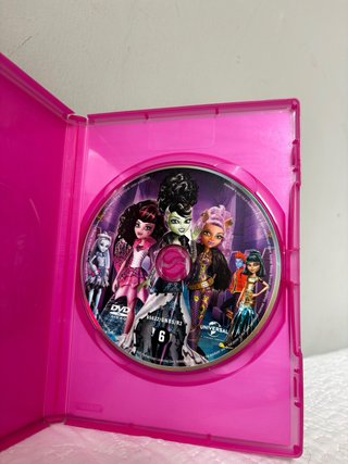 DVD Monster High: Una Fiesta Divina de la Muerte