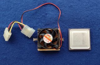 Procesador AMD K6-2 con disipador y ventilador