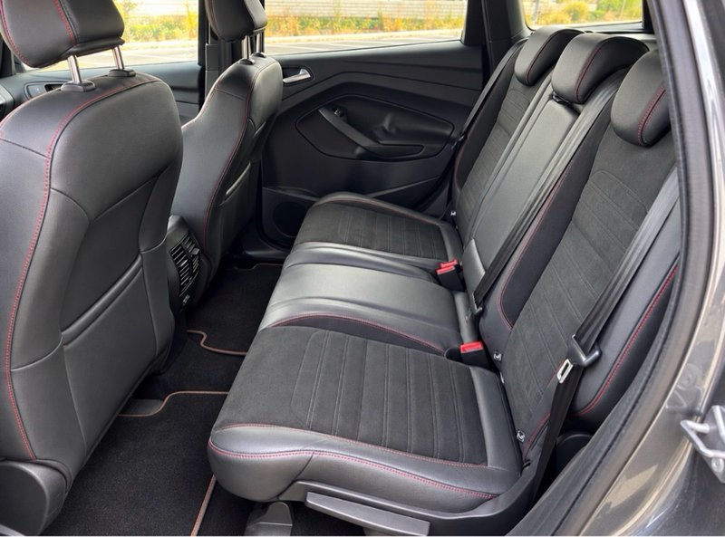 Ford Kuga 2018, foto 7