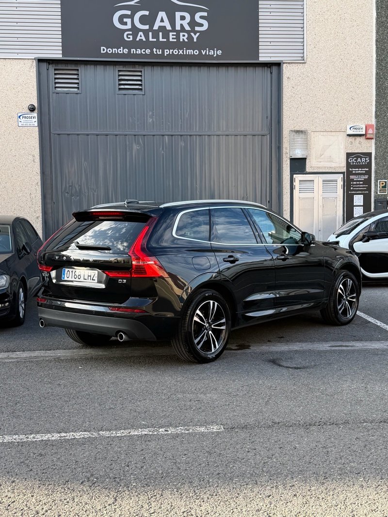 Volvo XC60 2020, foto 2