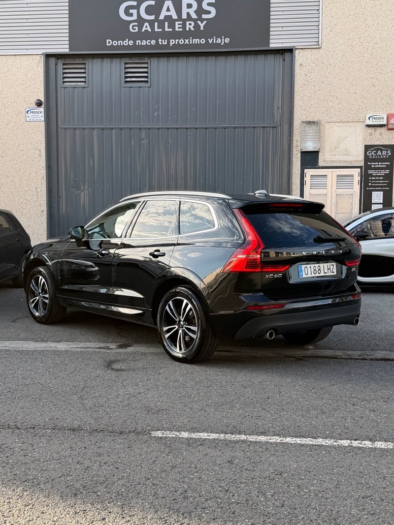 Volvo XC60 2020, foto 4