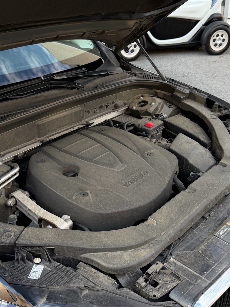 Volvo XC60 2020, foto 19