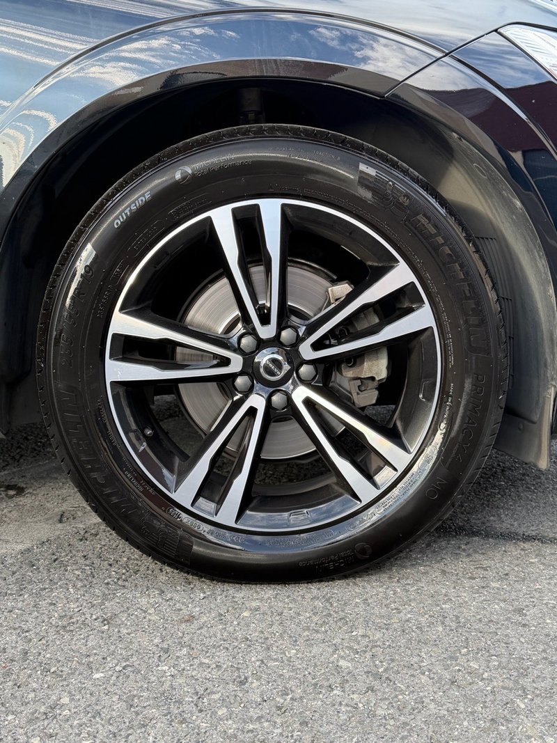 Volvo XC60 2020, foto 20
