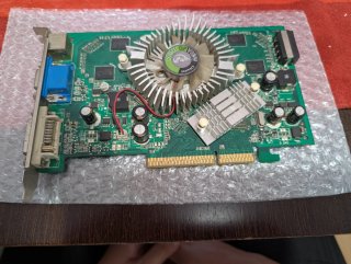 Tarjeta Gráfica Nvidia GeForce 7300GT AGP