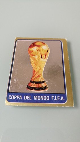 CALCIATORI PANINI 1982/83 SCUDETTO N°303 COPPA DEL MONDO NUOVA CON VELINA
