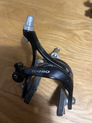 Puentes de Freno Tektro Delantero y Trasero