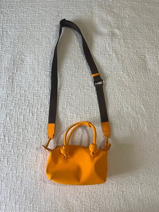 Bolso estilo Longchamp de Parfois naranja y marrón