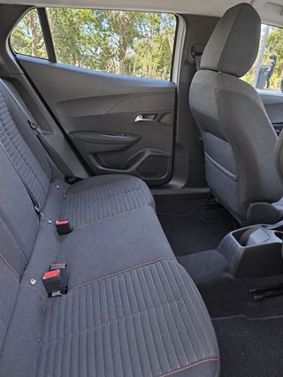 Peugeot 2008 PureTech 100 CV 2021 · Etiqueta C